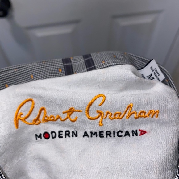 Robert Graham button down. - Picture 5 of 5